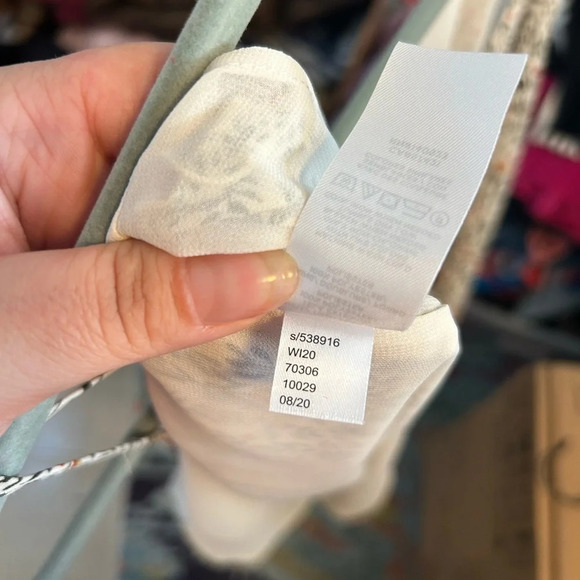 LOFT FLORAL FLOWY TANK - Picture 6 of 9